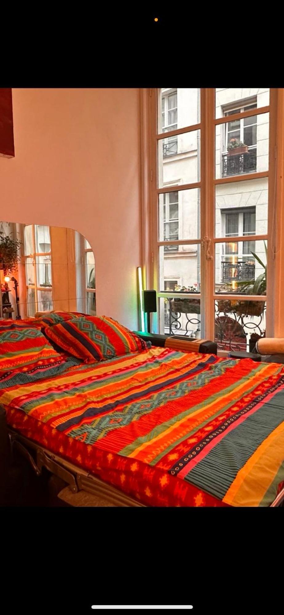 Magnifique Studio Au Coeur Du Marais Paris Bagian luar foto